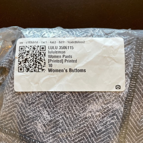 Lululemon Essential Rhythm Crop Legging In Diffusion Black White Size 10 - Picture 16 of 16